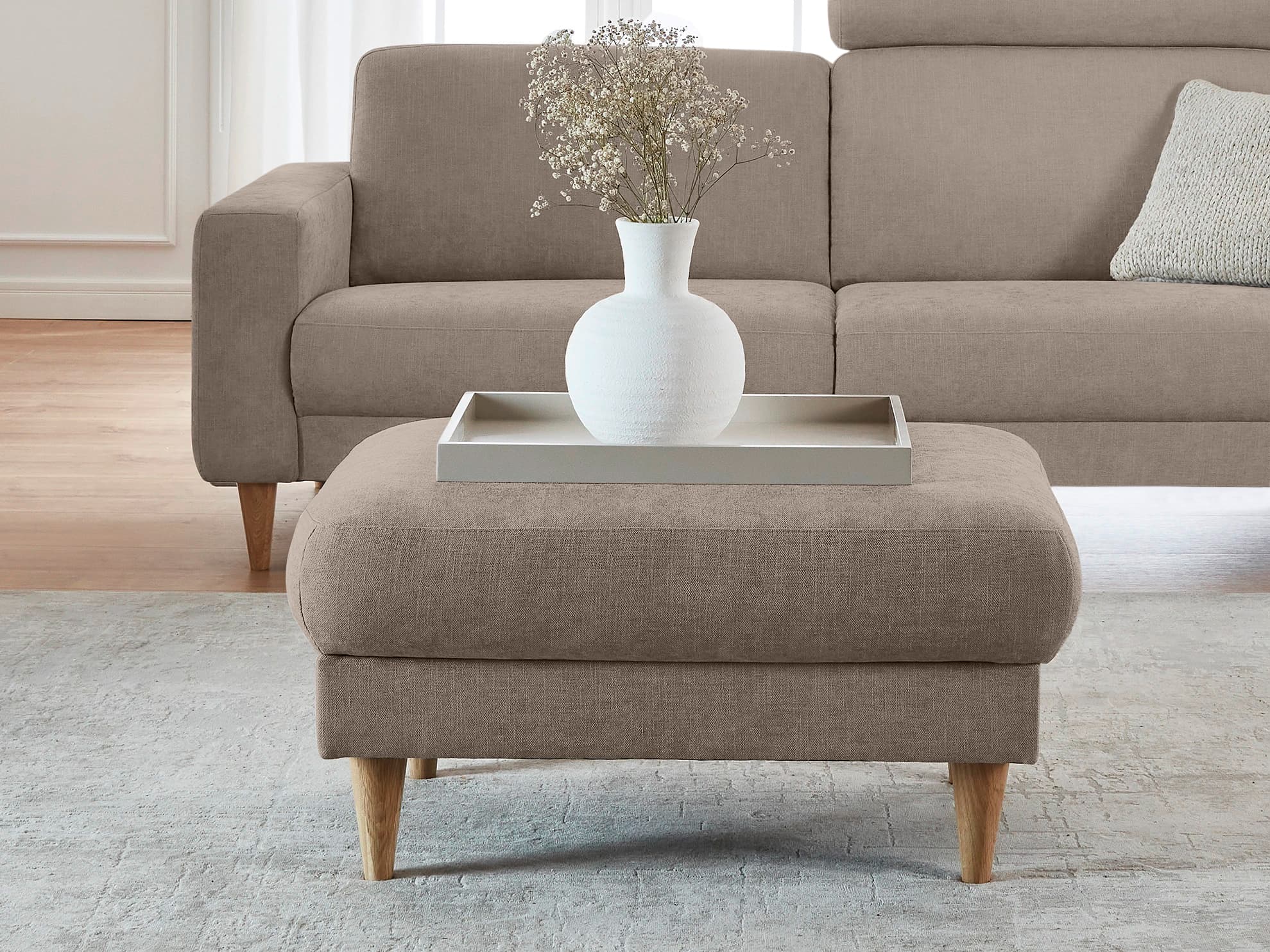 Polsterhocker Karlson IV | Braun