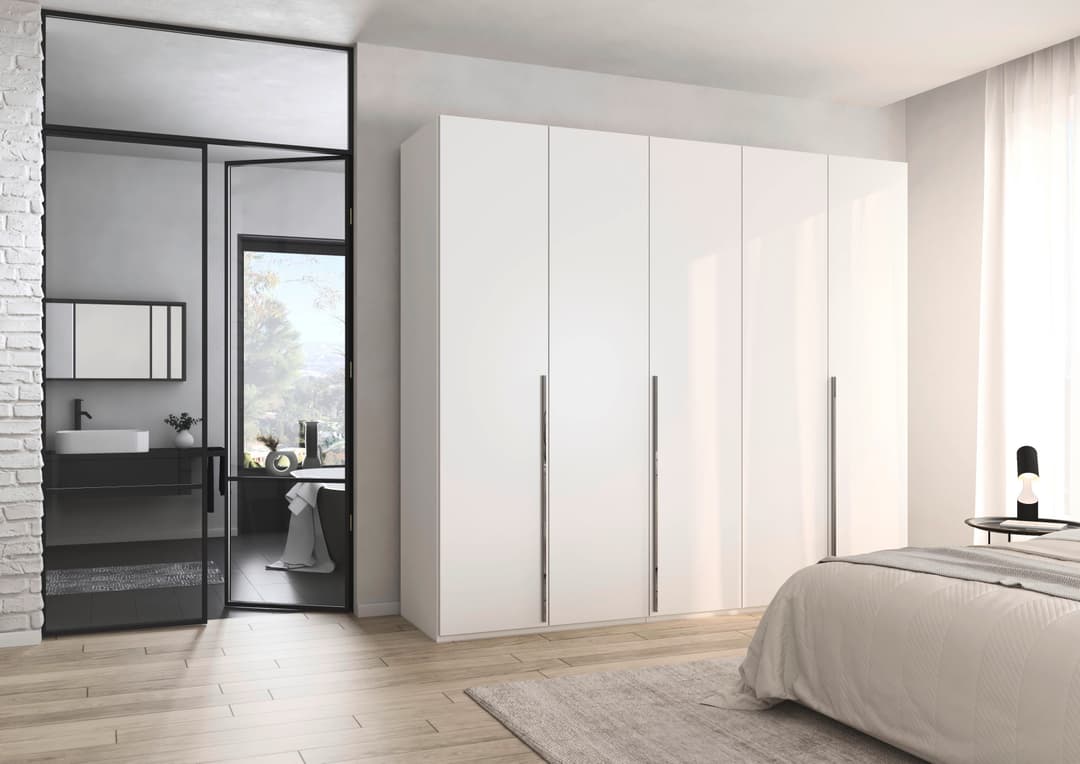 rauch BESTSELLER MONTCLAR Kleiderschrank | Weiß