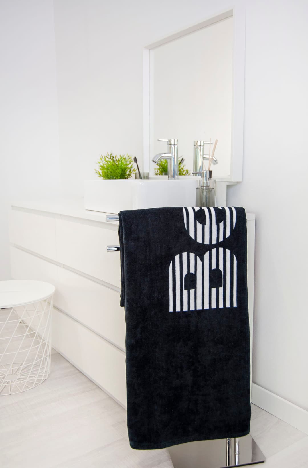 Bench Strandtuch | Schwarz