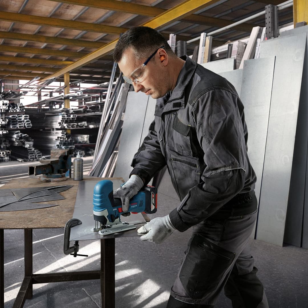 Bosch Professional Akku-Stichsäge »GST 18V-125 S« | Blau