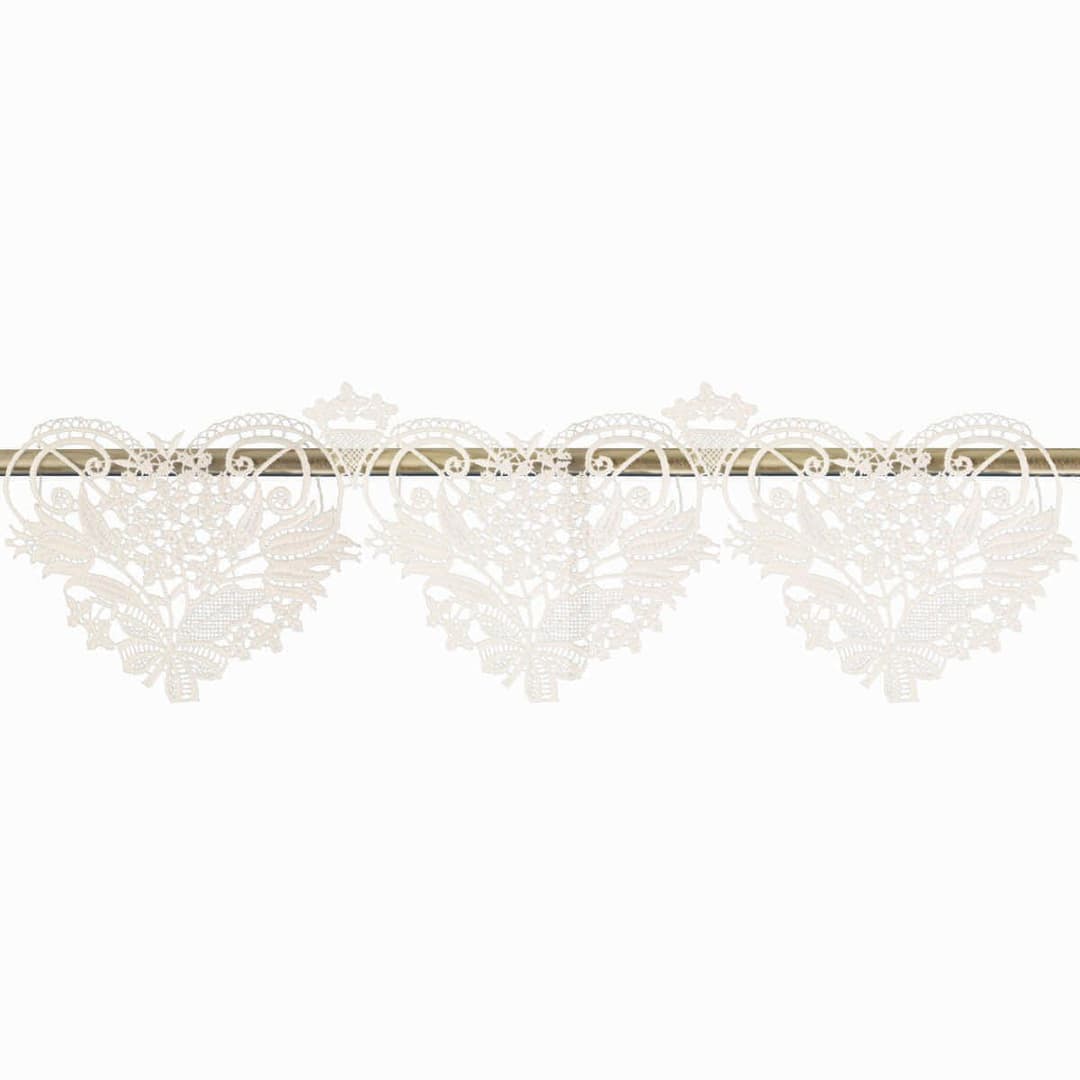 W. Reuter & Sohn - Plauener Spitze® Scheibengardine Blüten | Beige