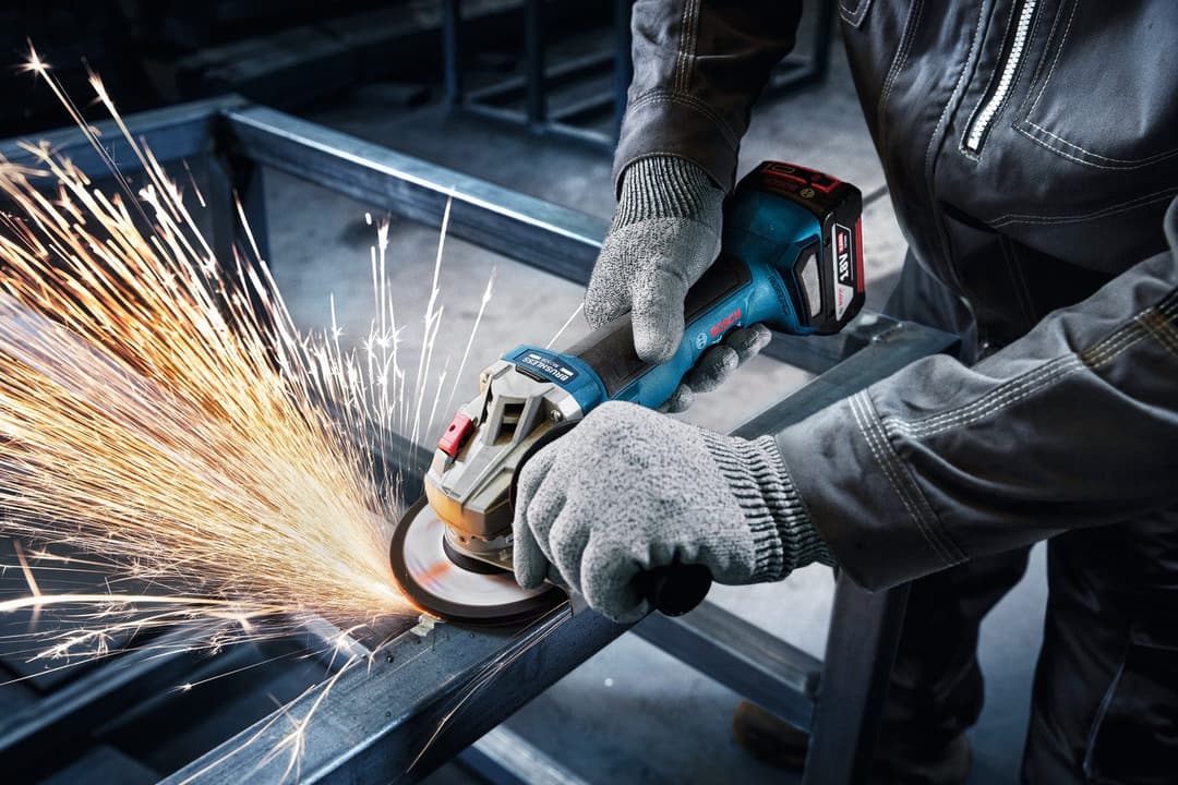 Bosch Professional Akku-Winkelschleifer GWS 18V-8 | Blau
