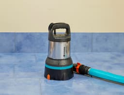 GARDENA Klarwasserpumpe Tauchpumpe 11000 Aquasensor | Grau