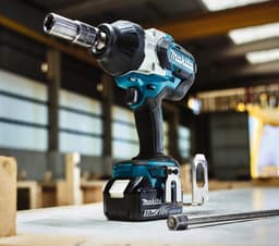 Makita Akku-Schlagschrauber DTW1002Z | Mehrfarbig