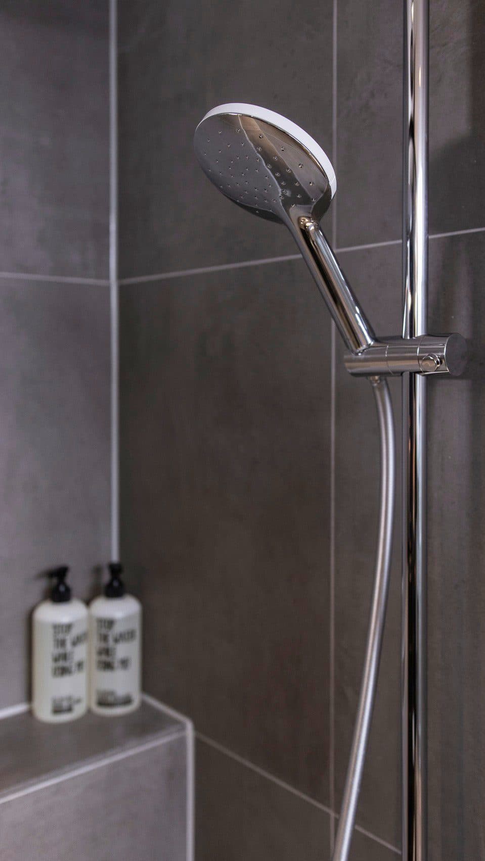 WENKO Brauseschlauch Design | Silber