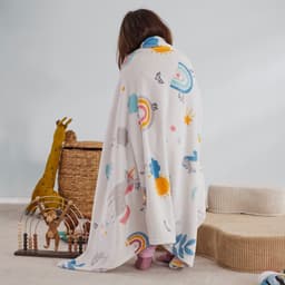 s.Oliver Junior Einhorn Flanellfleecedecke | Mehrfarbig