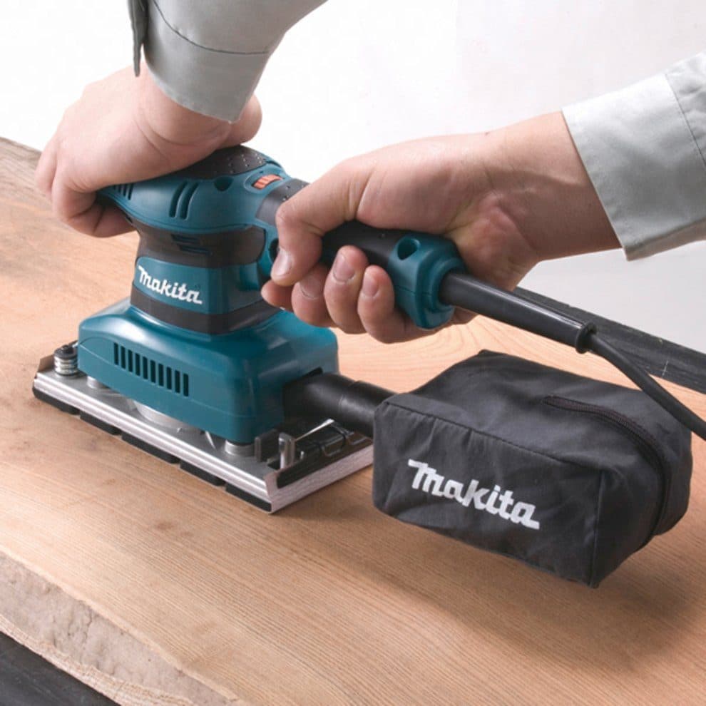 Makita Schwingschleifer BO3711J | Mehrfarbig