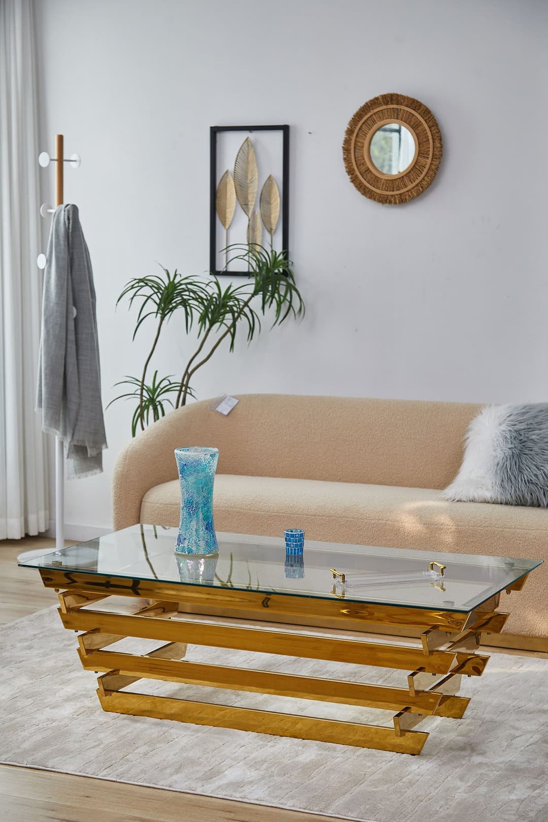 SalesFever Eleganter Tisch für Wohnzimmer | Gold