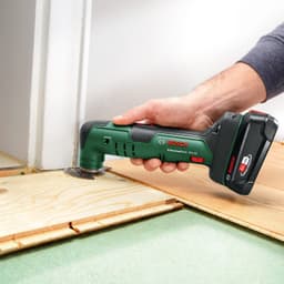 Bosch Home & Garden UniversalMulti 18V-32 | Grün