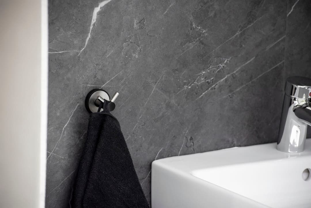 WENKO Doppelhaken UV-Loc® Udine | Silber
