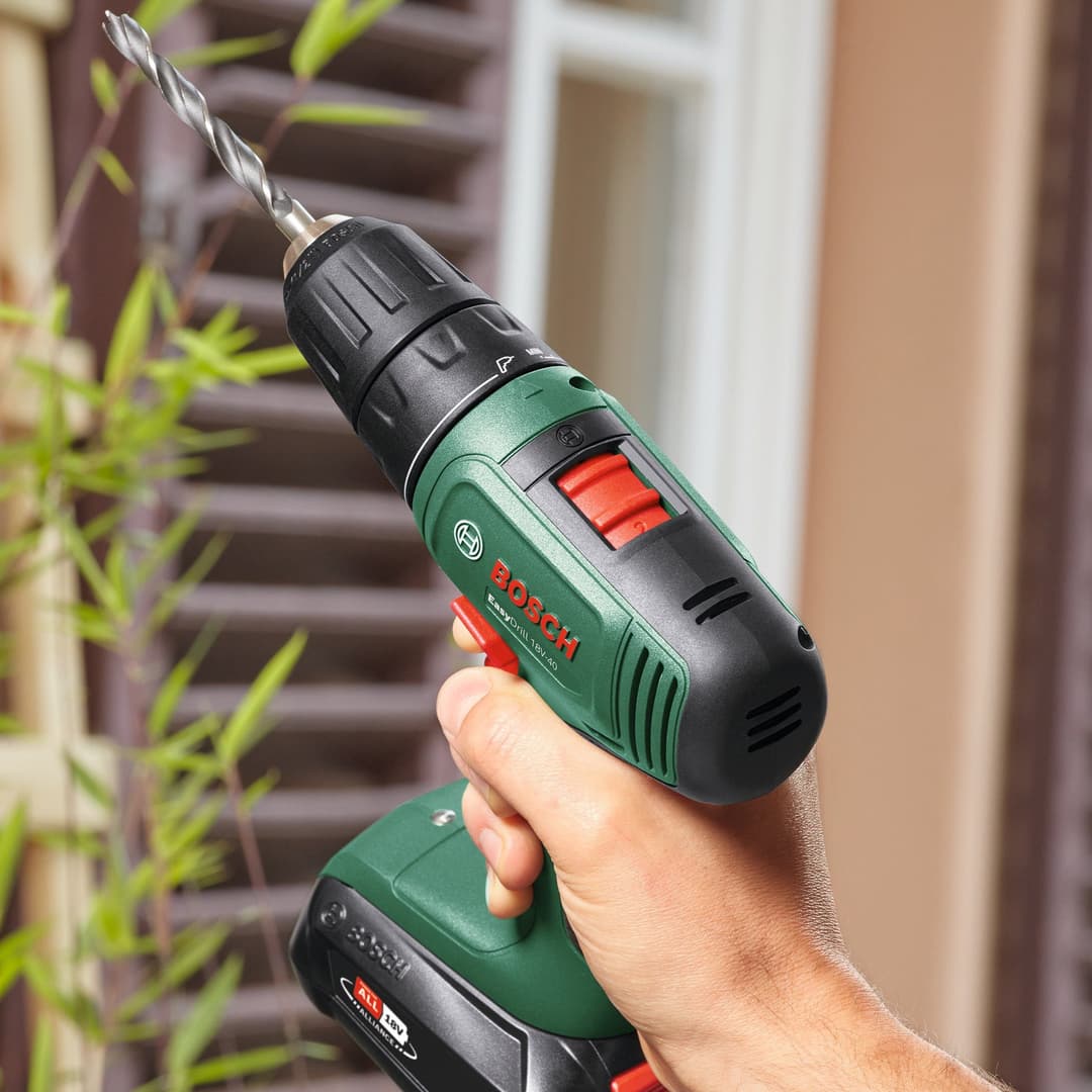 Bosch Home & Garden Akku-Bohrschrauber EasyDrill 18V-40 | Grün
