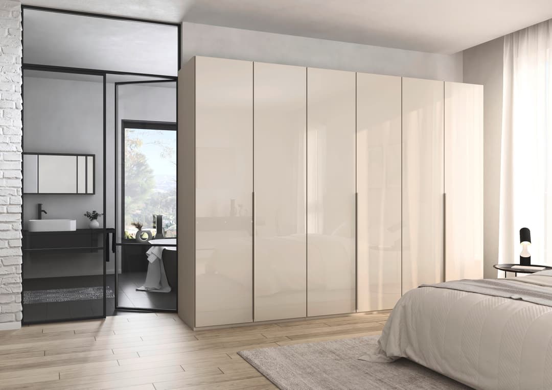 rauch Kleiderschrank MONTCLAR | Beige