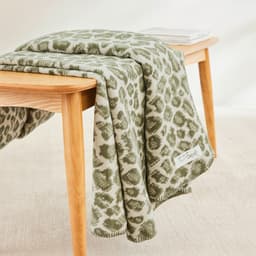 s.Oliver Wohndecke Leo Love | Braun