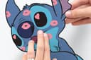 Komar Wandtattoo Stitch in Love | Mehrfarbig 3