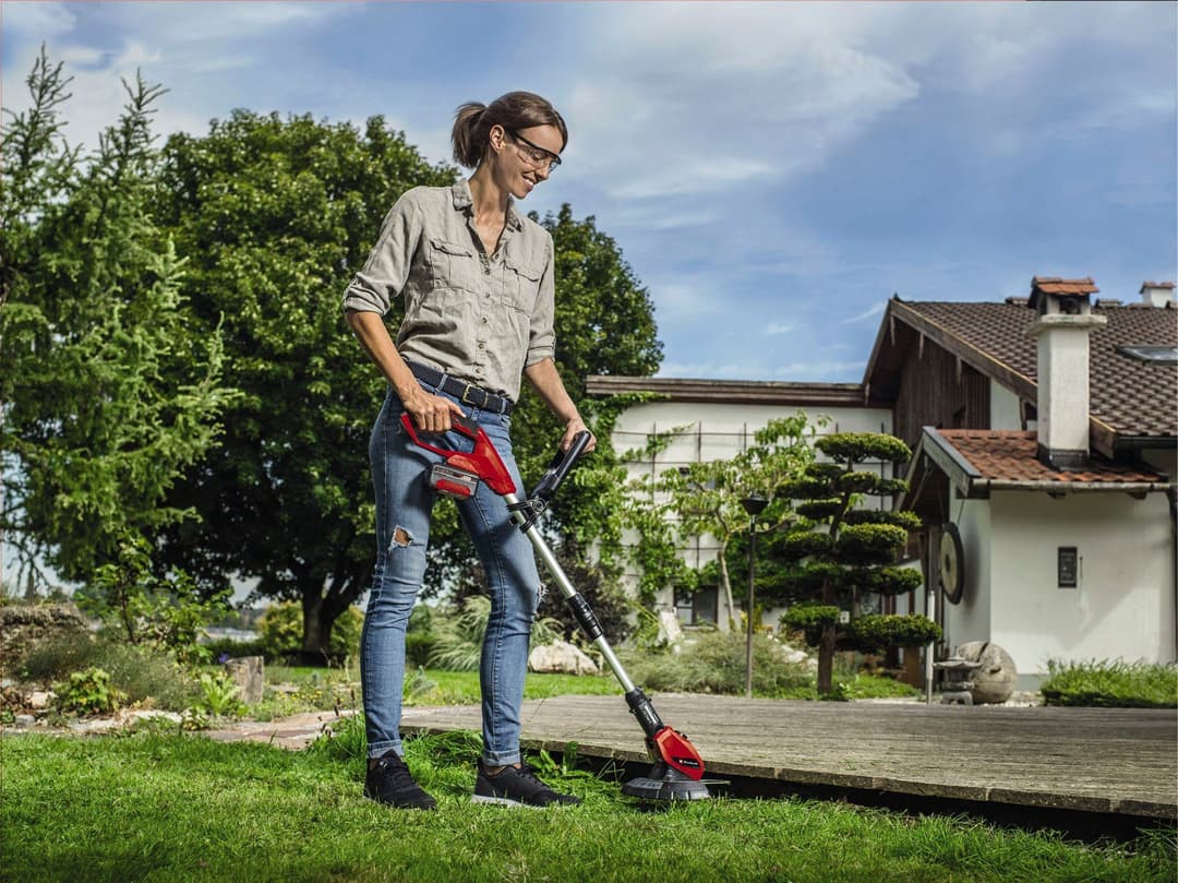 Einhell Akku-Rasentrimmer GE-CT 18 Li-Solo | Rot