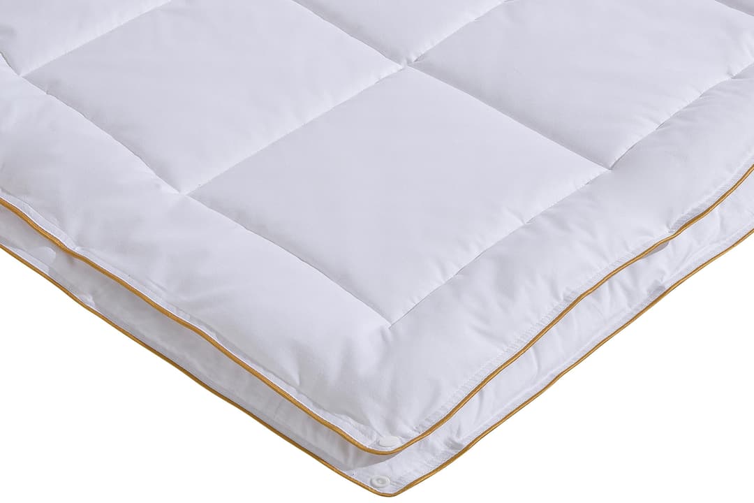 QUEENS TEXTILES Bettdecke Luxus | Weiß