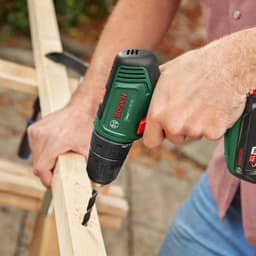 Bosch Home & Garden Akku-Bohrschrauber EasyDrill 18V-40 | Grün