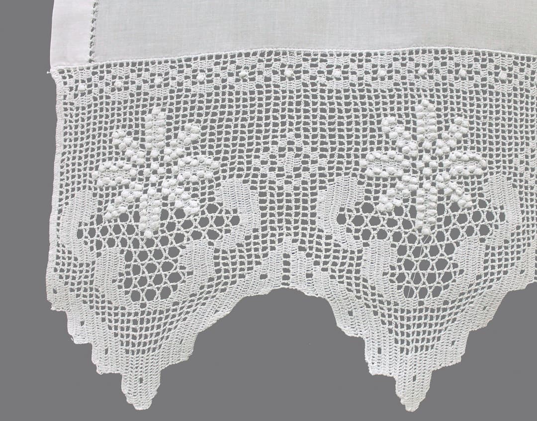 HOSSNER - ART OF HOME DECO Gardine Wildspitze | Weiß