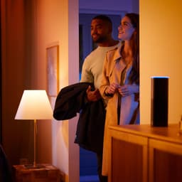Philips Hue LED-Leuchtmittel Starter Kit Bridge Pro + 2x White and
