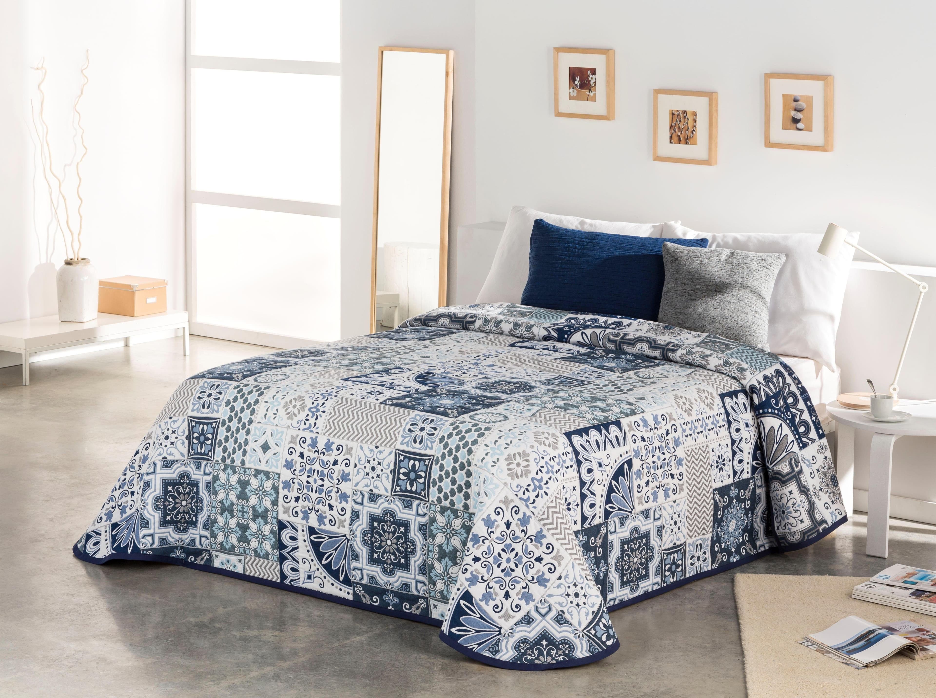 OTTO home Tagesdecke Sofia | Mehrfarbig