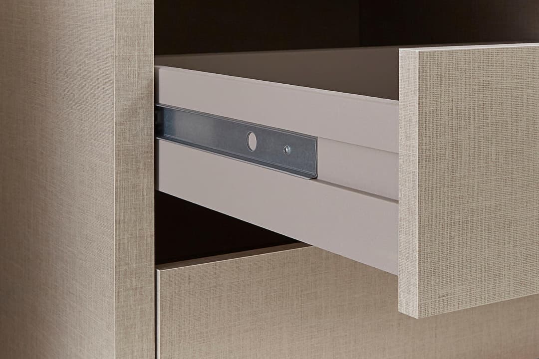 rauch Schwebetürenschrank Kleiderschrank Schrank Garderobe | Weiß