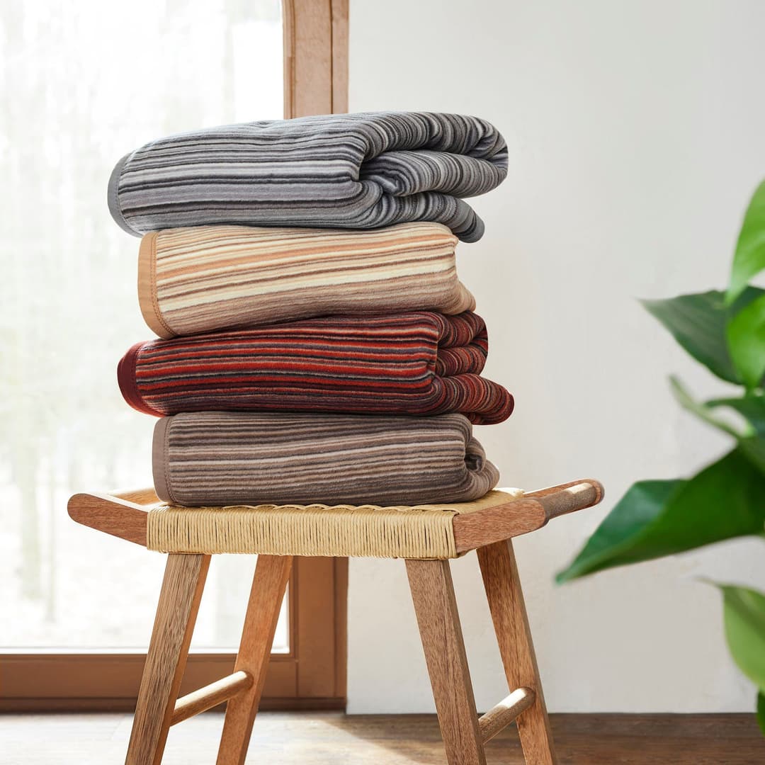 IBENA Wohndecke Jacquard Decke Malang | Mehrfarbig