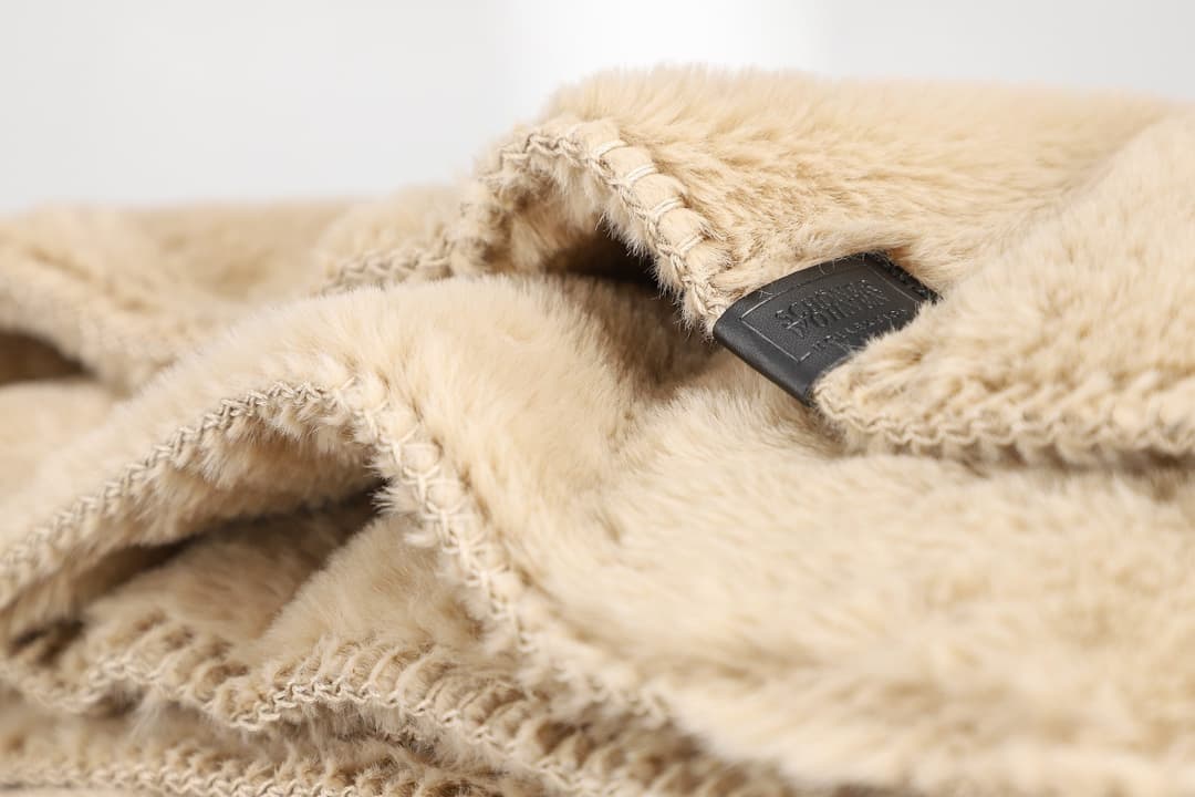 Wohndecke Chic | Beige