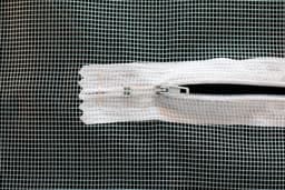 SCHELLENBERG Fliegengitter-Gewebe für Dachfenster mit Reißverschluss