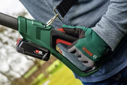 Bosch Home & Garden Akku-Hochentaster UniversalChainPole 18 | Grün