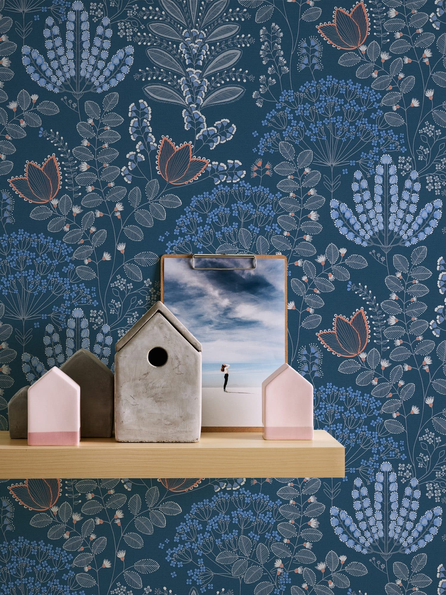 living walls Vliestapete Famous Garden | Blau