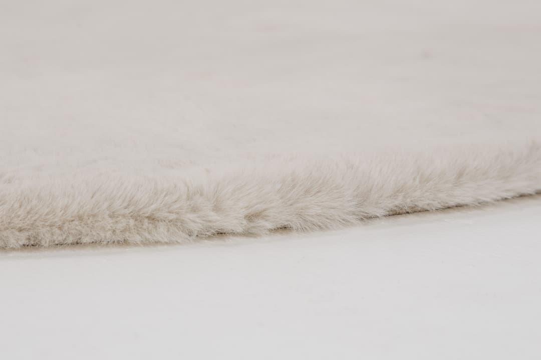 SCHÖNER WOHNEN-Kollektion Fellteppich Tender | Beige