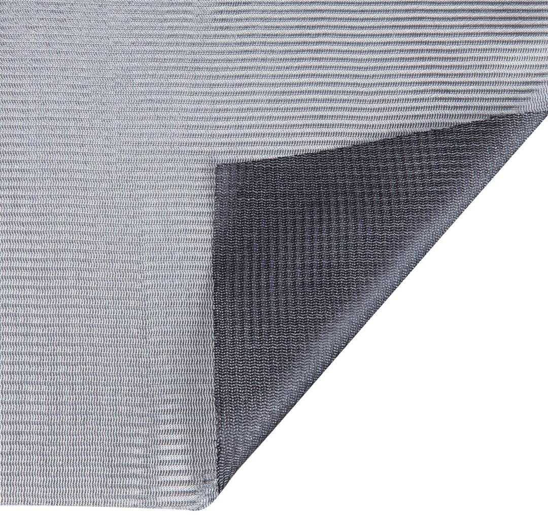 Insektenschutzrollo für Dachfenster | Schwarz