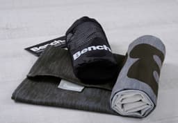 Bench. Sporthandtuch | Grau