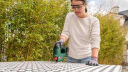Bosch Home & Garden Akku-Stichsäge EasySaw 18V-70 Solo | Grün