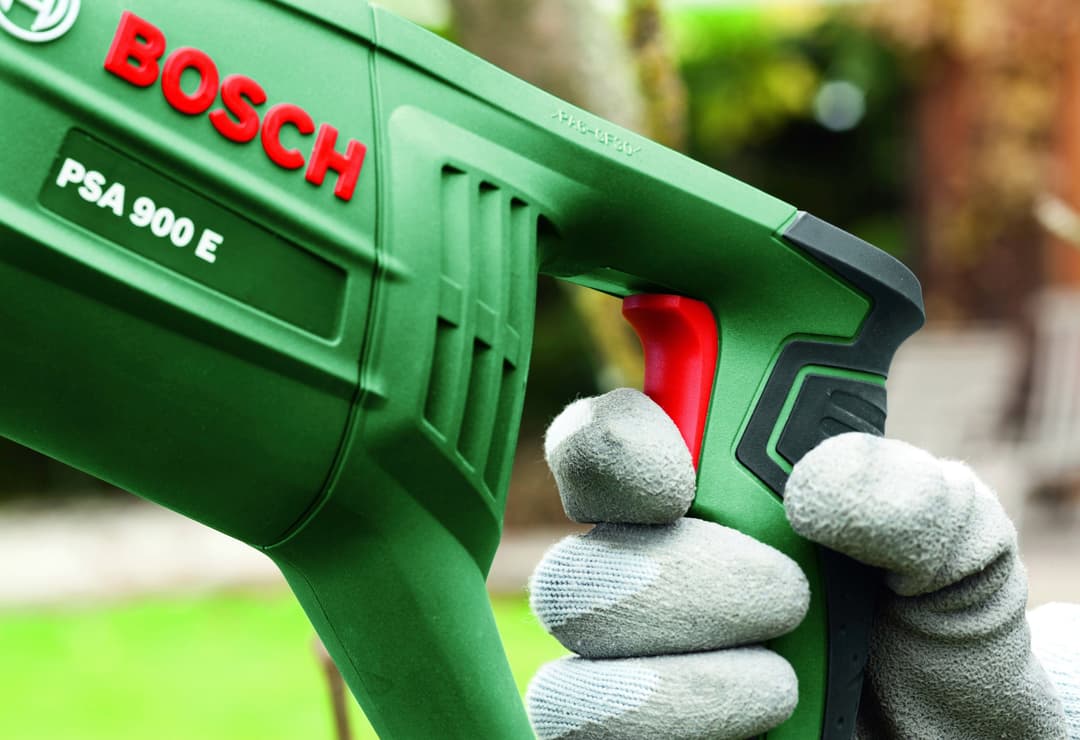 Bosch Home & Garden Säbelsäge PSA 900 E | Grün