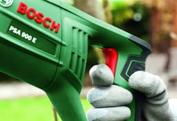 Bosch Home & Garden Säbelsäge PSA 900 E | Grün