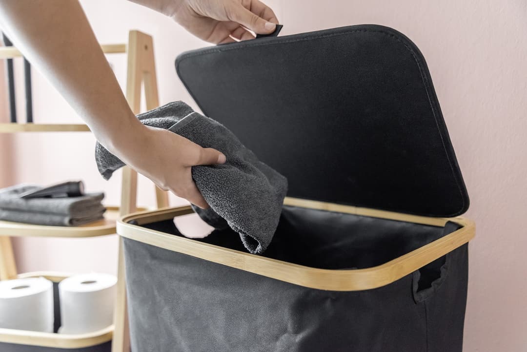 WENKO Wäschetruhe Ecori | Schwarz