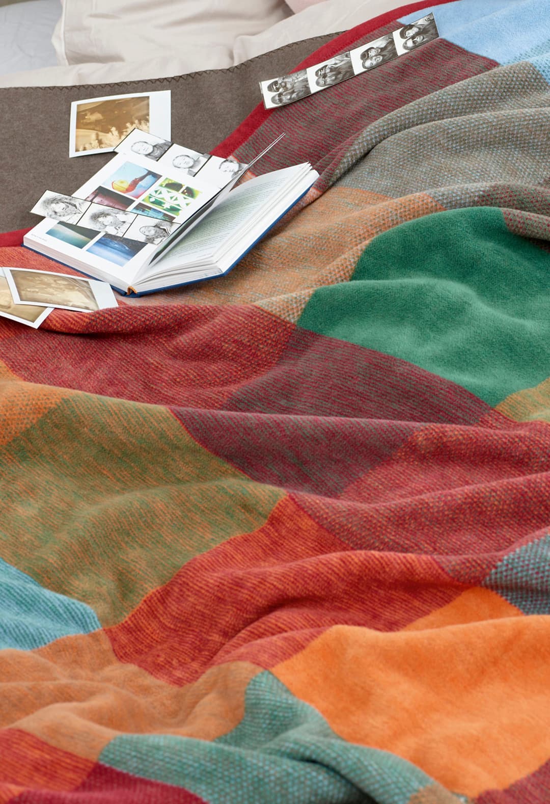 Biederlack Wohndecke Woven | Mehrfarbig