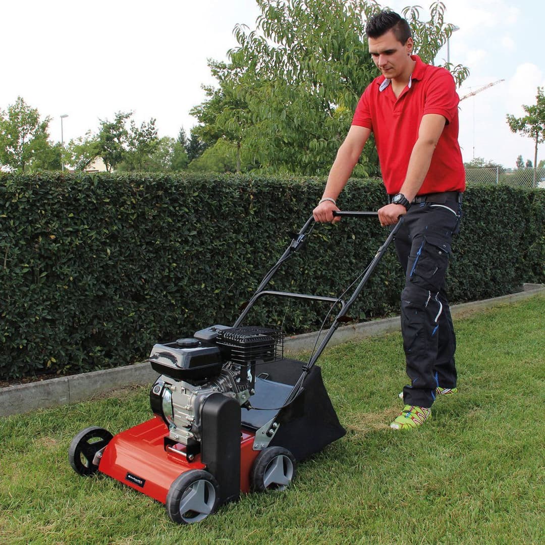 Einhell Benzin-Vertikutierer GC-SC 4240 P | Rot