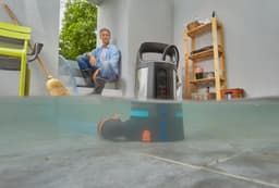 GARDENA Klarwasserpumpe Tauchpumpe 11000 Aquasensor | Grau