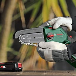 Bosch Home & Garden EasyChain 18V-15-7 Akku-Kettensäge | Grün
