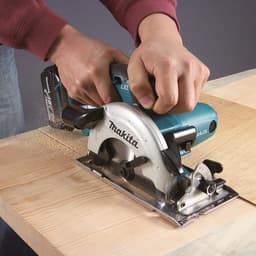 Makita Akku-Handkreissäge DSS501Z | Blau
