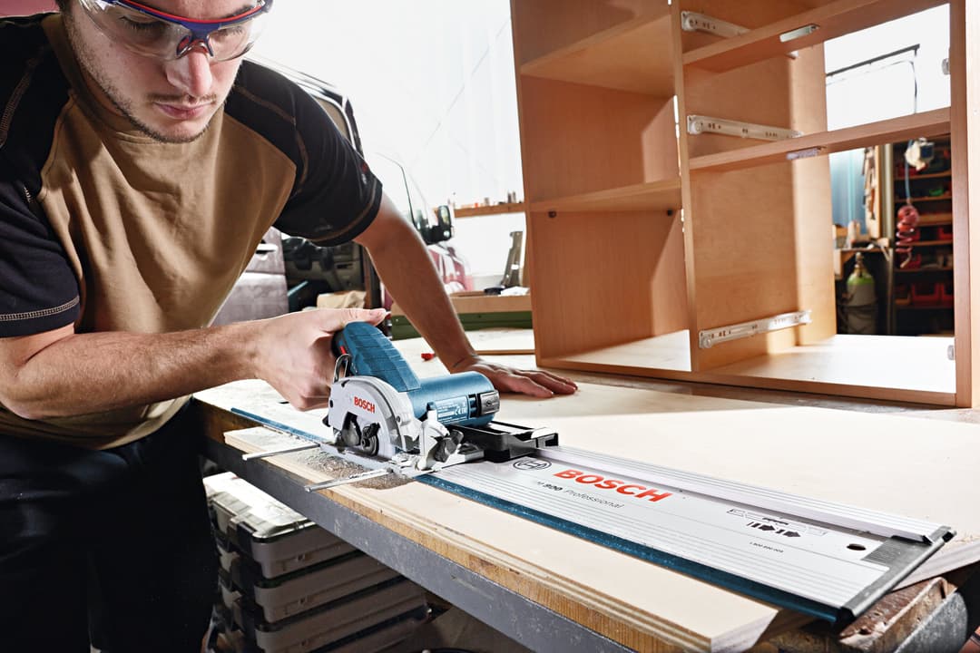Bosch Professional Akku-Handkreissäge GKS 12V-26 | Blau