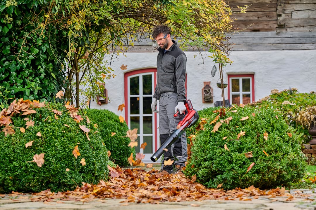 Einhell Akku-Laubbläser GP-LB 18/200 Li E-Solo | Mehrfarbig