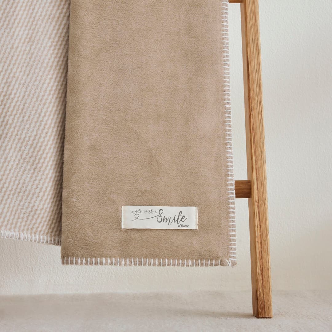 Wohndecke Kuscheldecke s.Oliver | Beige