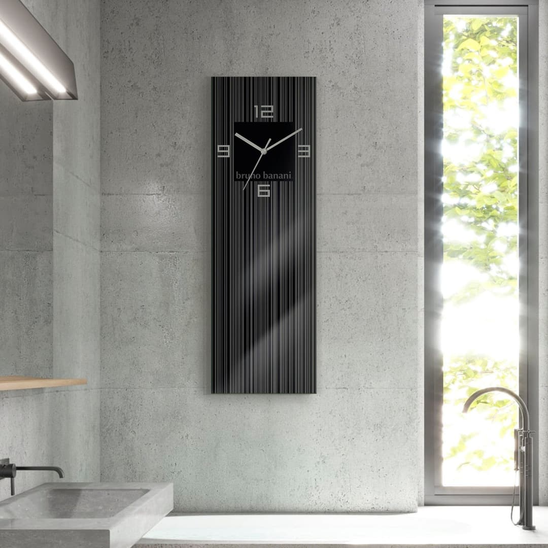 Bruno Banani Wanduhr Thin Stripes auf Glas | Schwarz