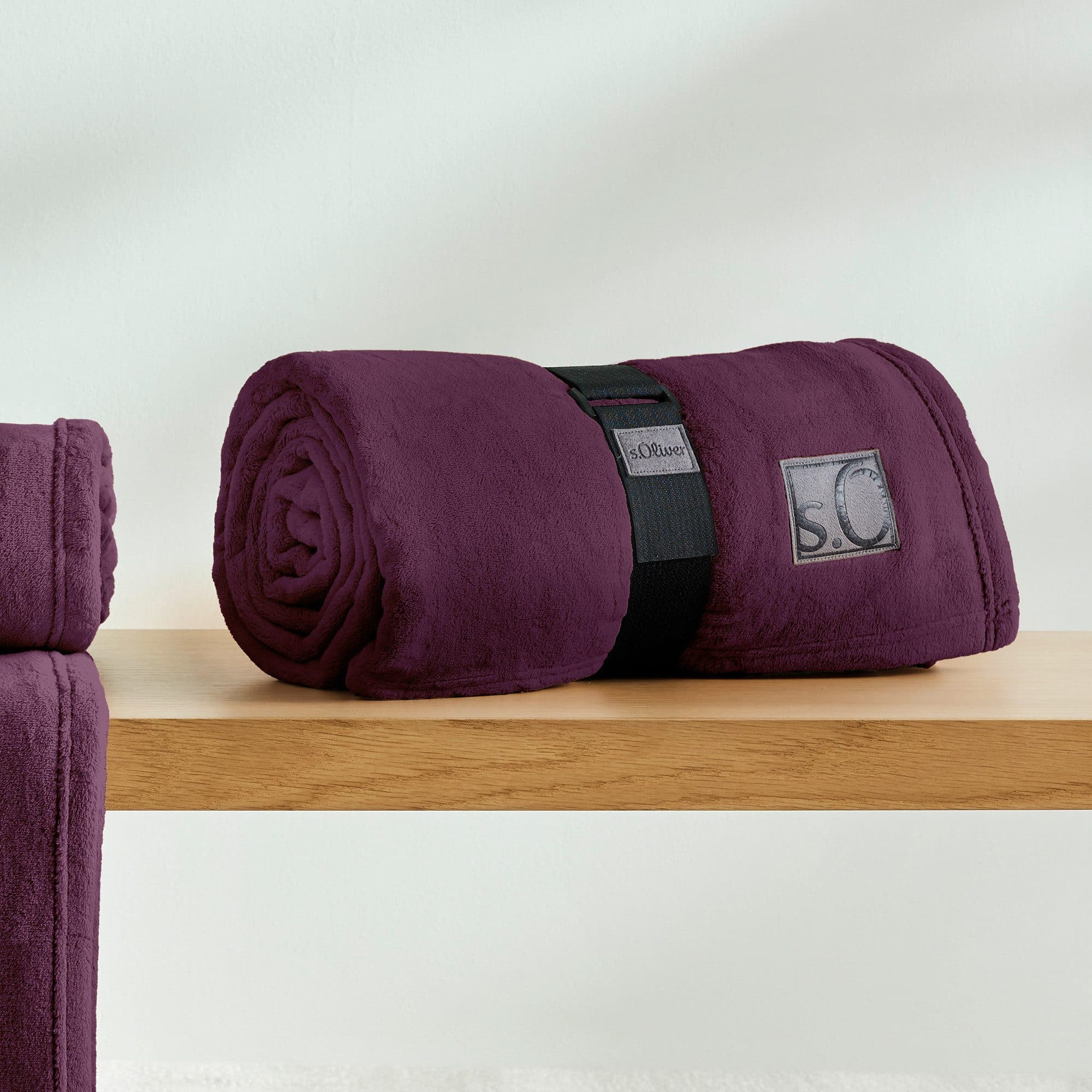 s.Oliver Wohndecke Kuschelsoft | Lila