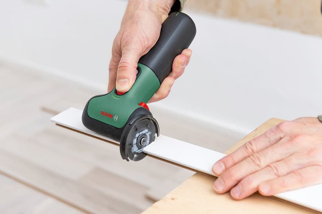 Bosch Home & Garden Easy Cut & Grind | Grün