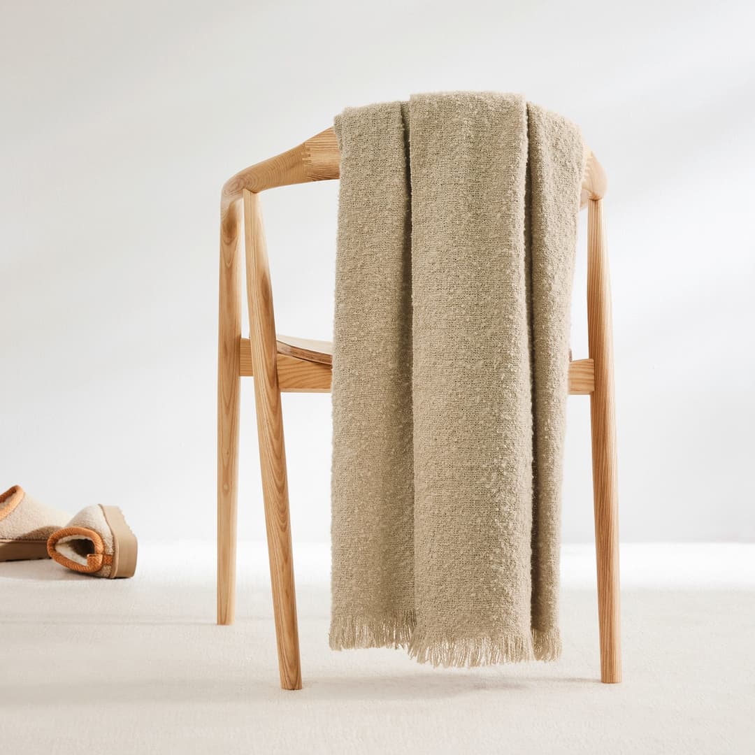 s.Oliver Boucle Wohndecke | Beige