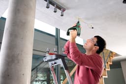 Bosch Home & Garden Bohrhammer Uneo | Grün